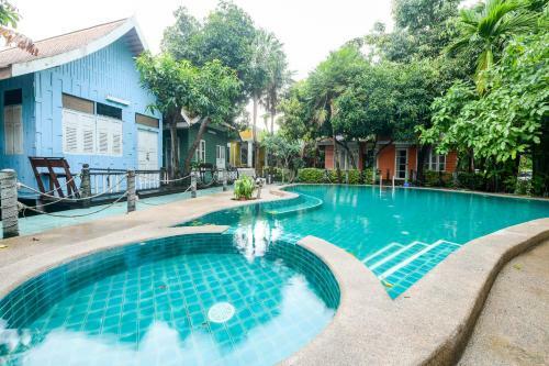 Hotel Deeden Pattaya Resort
