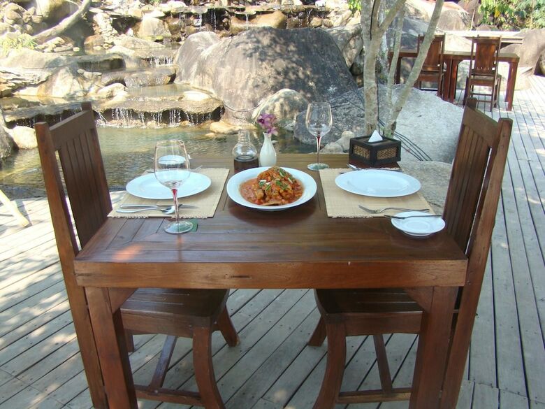 Hotel Bura Resort Chiang Rai