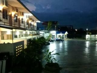 Albergue Baan Kaew Ruen Kwan