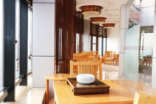 Xiongchu International Hotel
