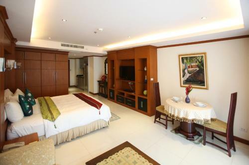 Tara Court Hotel