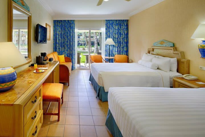 Hotel Barcelo Maya Beach & Maya Caribe