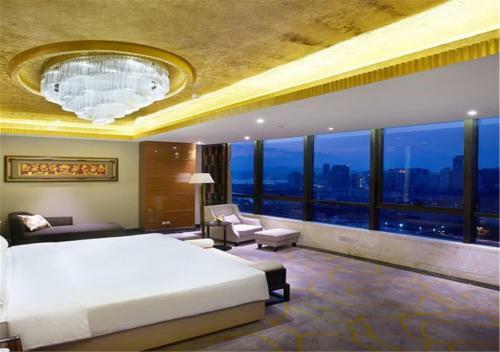 Xiamen Airlines Lakeside Hotel