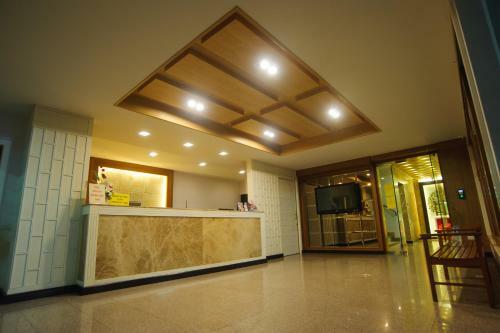 Hotel Diamond City Place