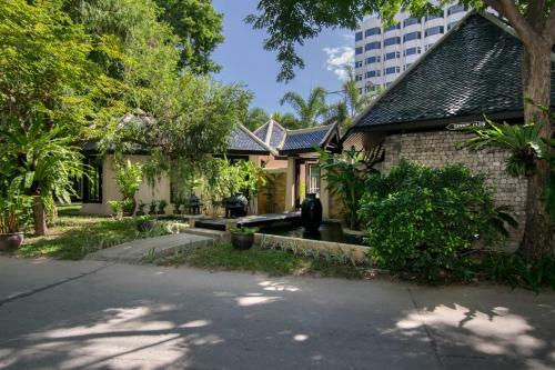 Hotel Siam Bayshore Resort & Spa