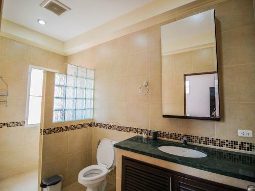 Naklua Pool Villa By Pattaya Sunny Rentals