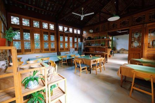 Hotel Longvillage
