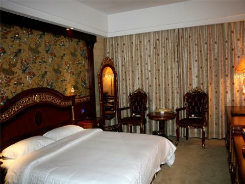 New West Street International Hotel