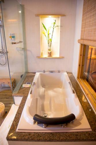 Yangshuo Rosewood Boutique Hotel