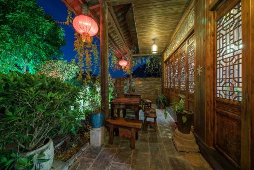 Yangshuo Mountain Nest Boutique Hotel
