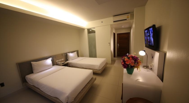 Sunshine Hotel And Residences