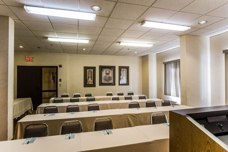 Hotel Sleep Inn Airport