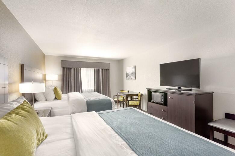 Hotel Comfort Inn & Suites