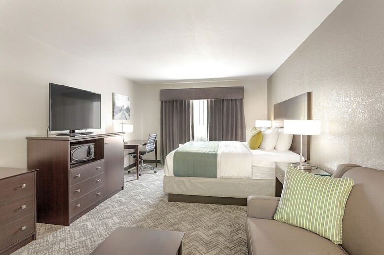 Hotel Comfort Inn & Suites