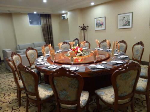 Kelly Business Hotel