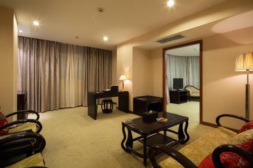 Zhenjiang International Hotel