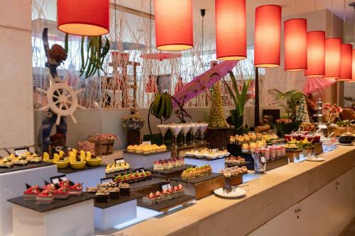 Hotel Crowne Plaza Zhongshan Xiaolan