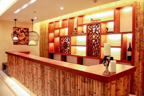 Hotel Crowne Plaza Zhongshan Xiaolan