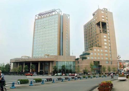 E Mei Shan Central Sunshine Shangsai Hotel