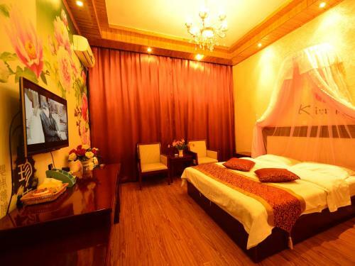 Emeishan Moon Bay Hotel