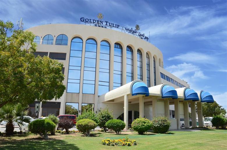 Hotel Golden Tulip Seeb Muscat