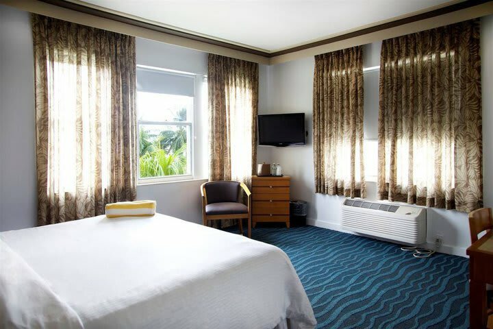 Majestic South Beach Hotel