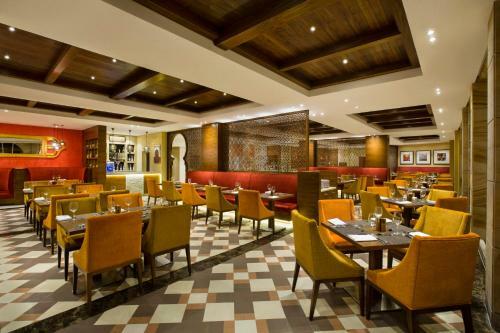 Hotel Hilton Al Hamra Beach & Golf Resort
