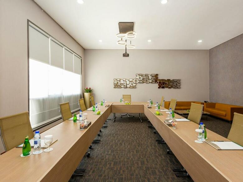 Hotel Flora Al Barsha