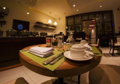 Meneur Hotel