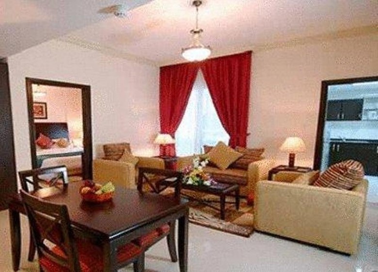 Golden Square Hotel Apartments