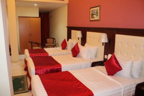 Grand Nova Hotel