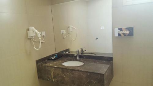 Apartamento Marahal Kharj 2