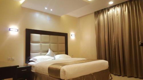 Apartamento Marahal Kharj 2