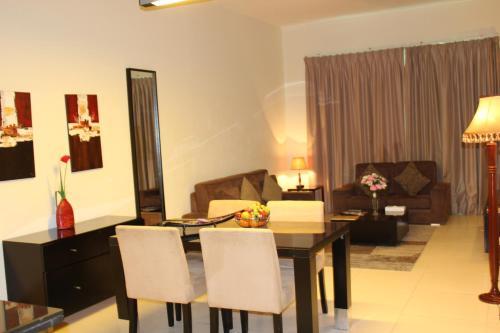 Royal Ascot Hotel Apartment - Kirklees 2