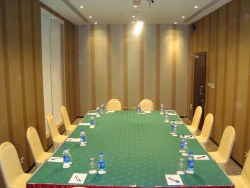 Royal Ascot Hotel Apartment - Kirklees 2