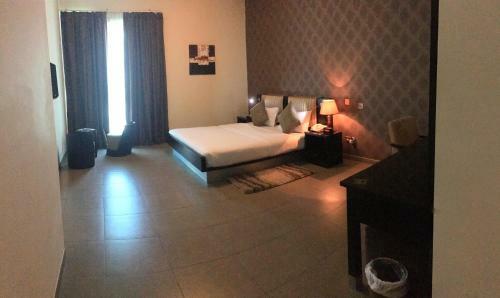 Royal Ascot Hotel Apartment - Kirklees 2