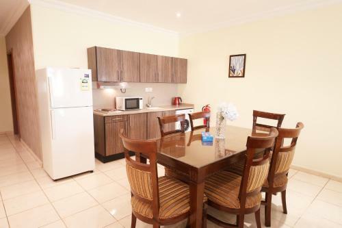 Al Rabitah Al Fondoqeiah Apartments
