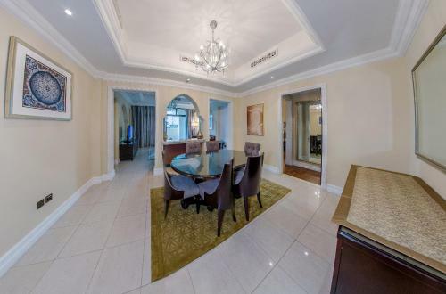 Downtown Al Bahar Apartments
