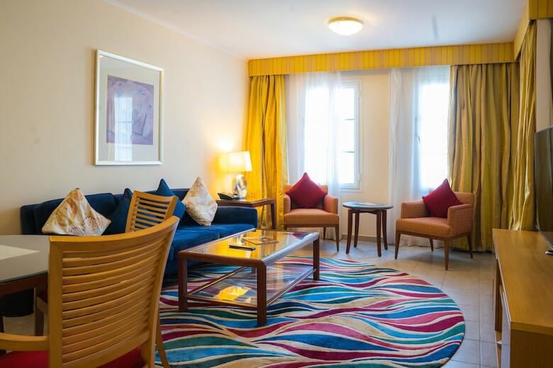 Aparthotel Millennium Lakeview Residences