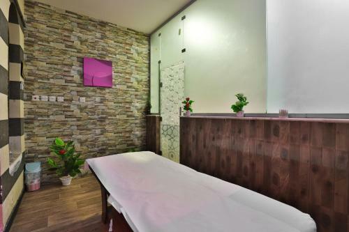 Dome Hotel Suites - Al Orouba