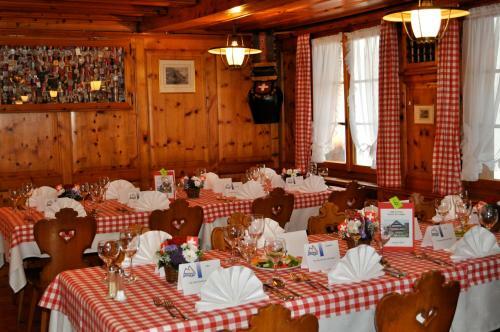 Posada Gasthaus T�bli Gersau