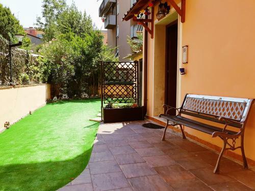 Hostal Arena Holidays Verona