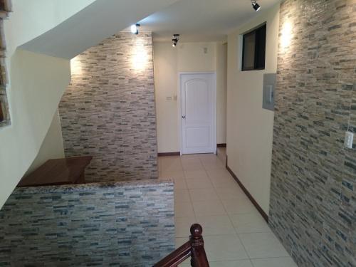 Hostal Villa Garza Inn