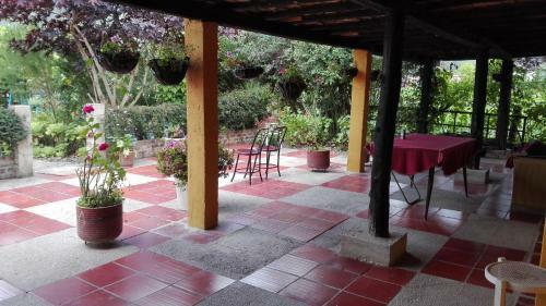 Bed & Breakfast Finca Saron Hoster�a & Spa