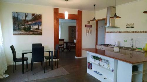 Chalet Camino Al Volc�n Puc�n