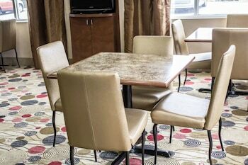 Hotel Comfort Suites Brunswick