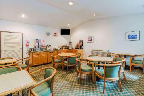 Hotel Super 8 By Wyndham Stroudsburg