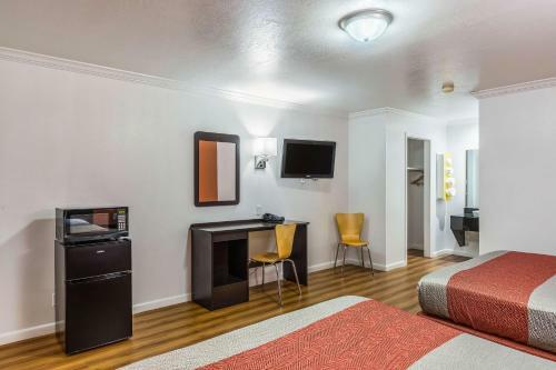 Hotel Motel 6 Tremonton
