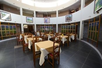 Inti�an Hotel