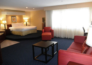 Hotel Quality Inn & Suites